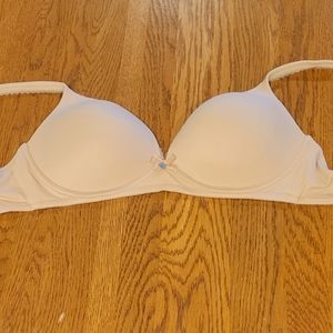Victoria Secret No Wire 36 D